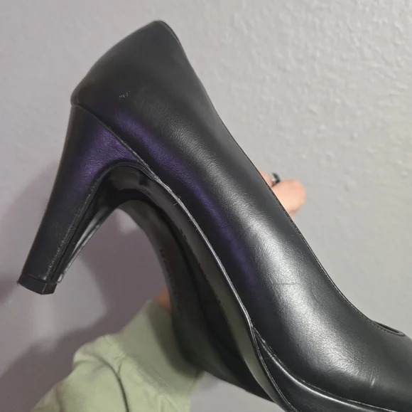 Naturalizer The Penny Black Heels Size 8 - Picture 4 of 13